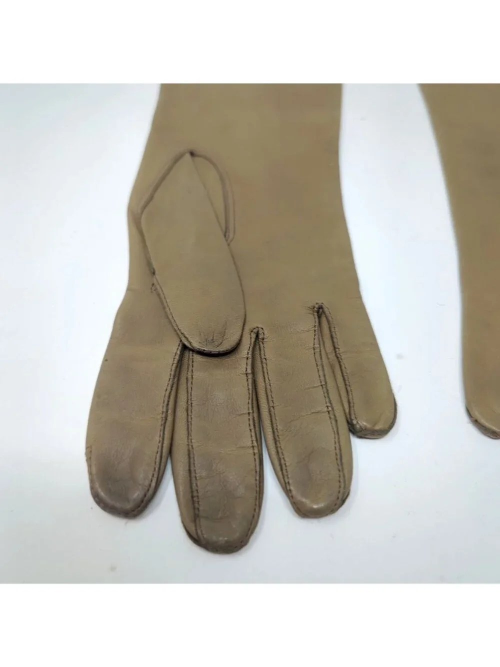 Vintage 60s Neiman Marcus Gloves 6 3/4 Small Tan Leather